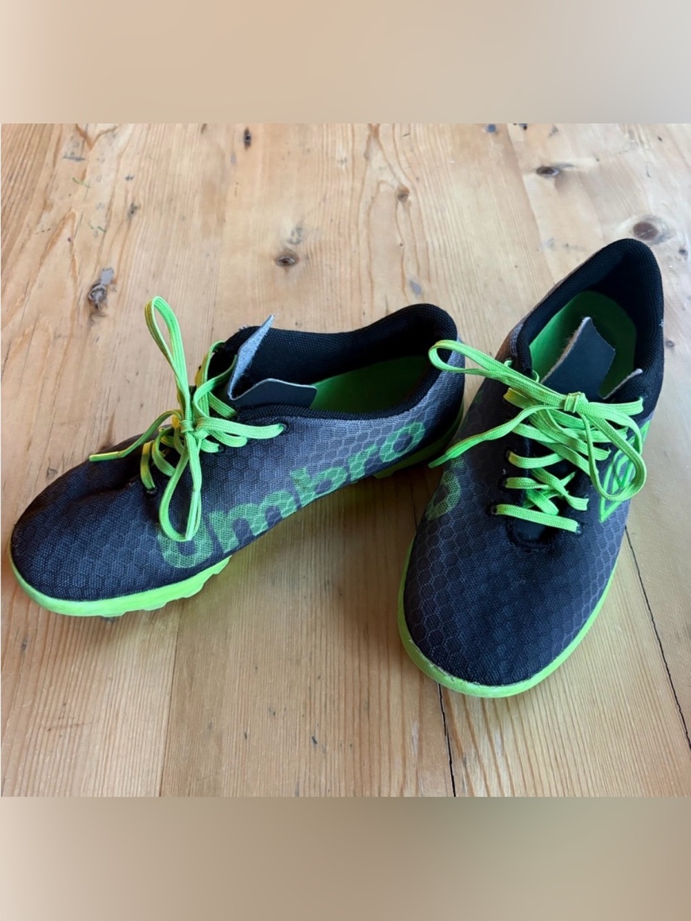 Umbro Boys Flash Turf Shoes / Soccer Cleat - Neon Green, Grey and Black